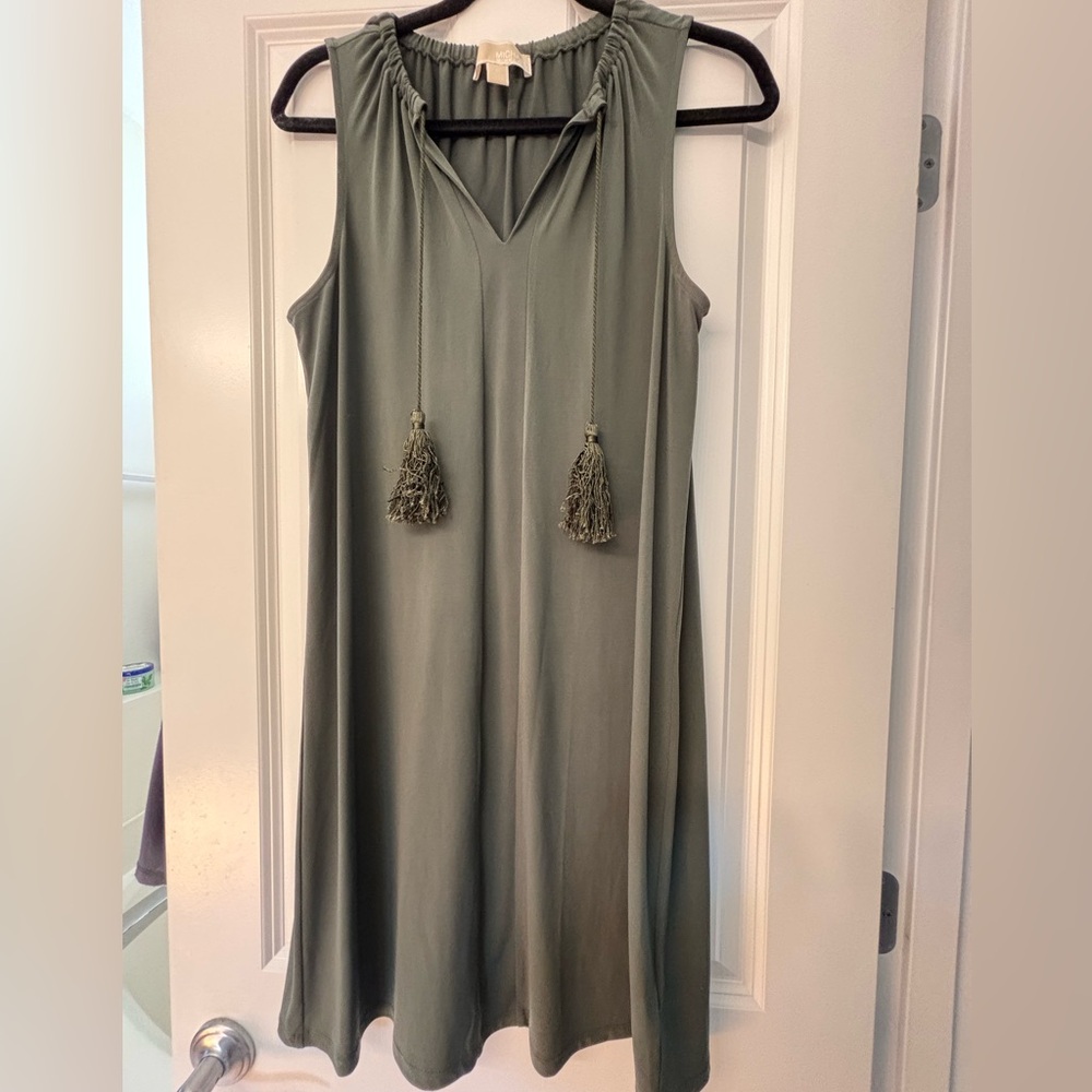 MICHAEL Michael Kors Green Sleeveless V-Neck Sundress